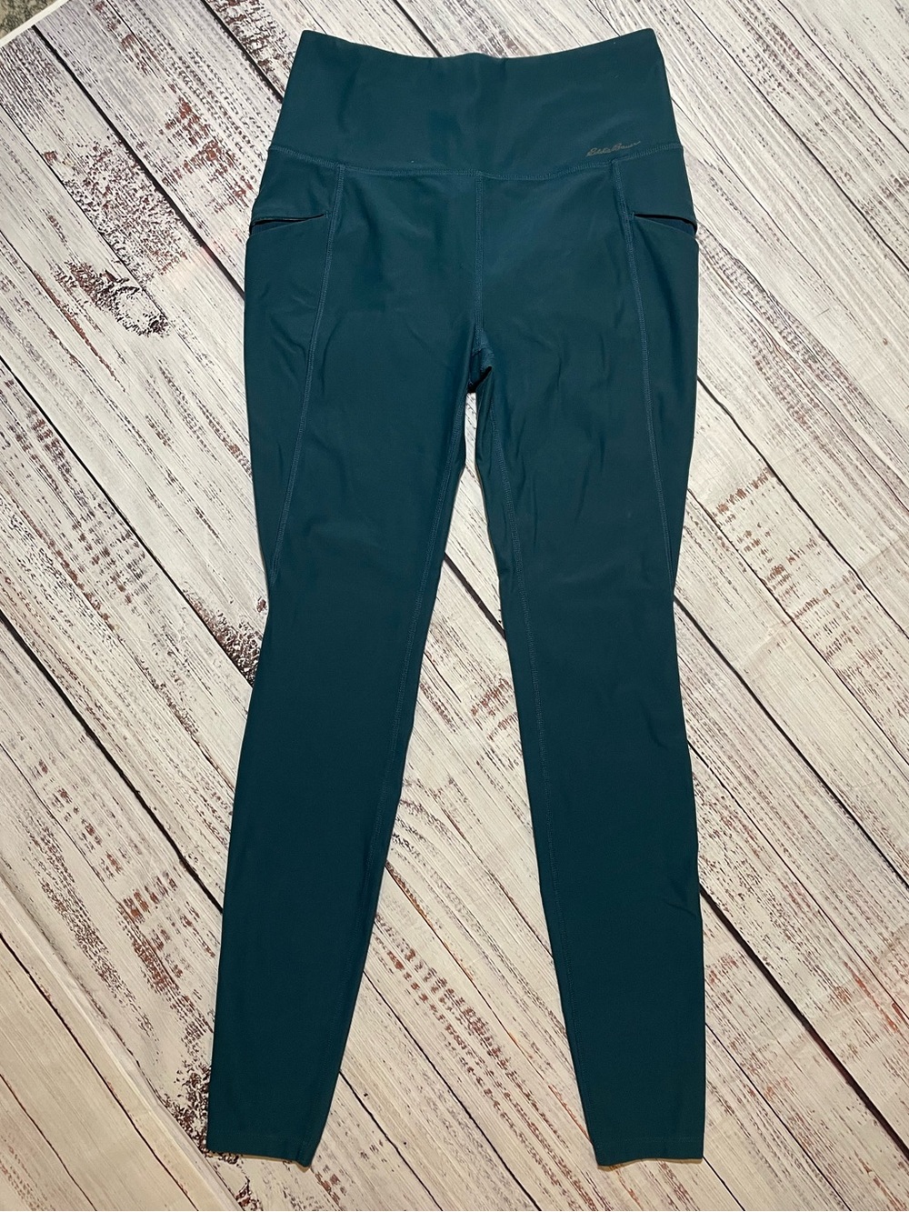 Eddie Bauer women's high-rise active trail leggings. Dark teal. Size TM.